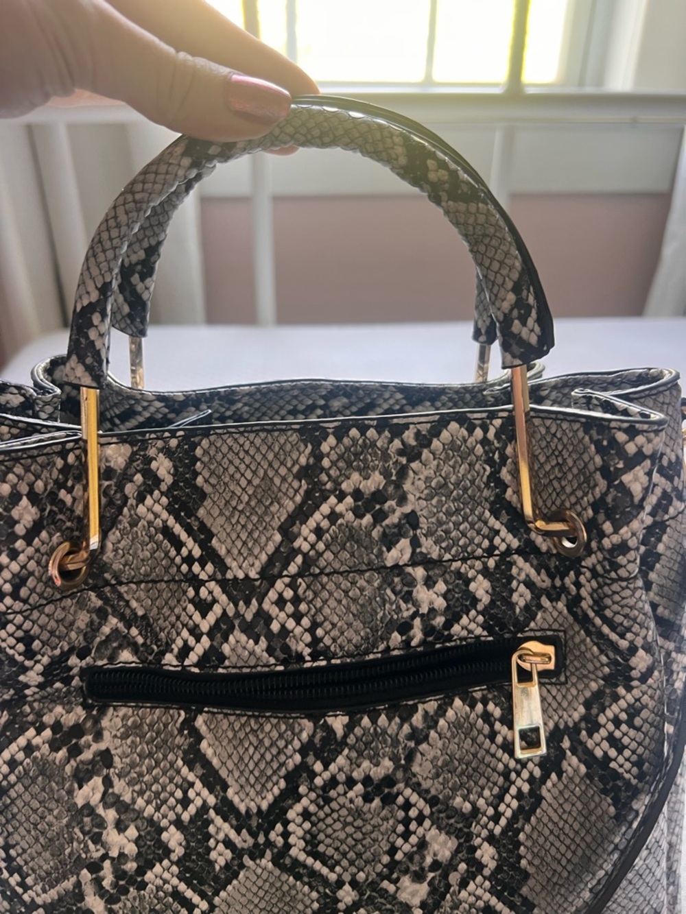 Snake-Print Handbag - Picture 7 of 7